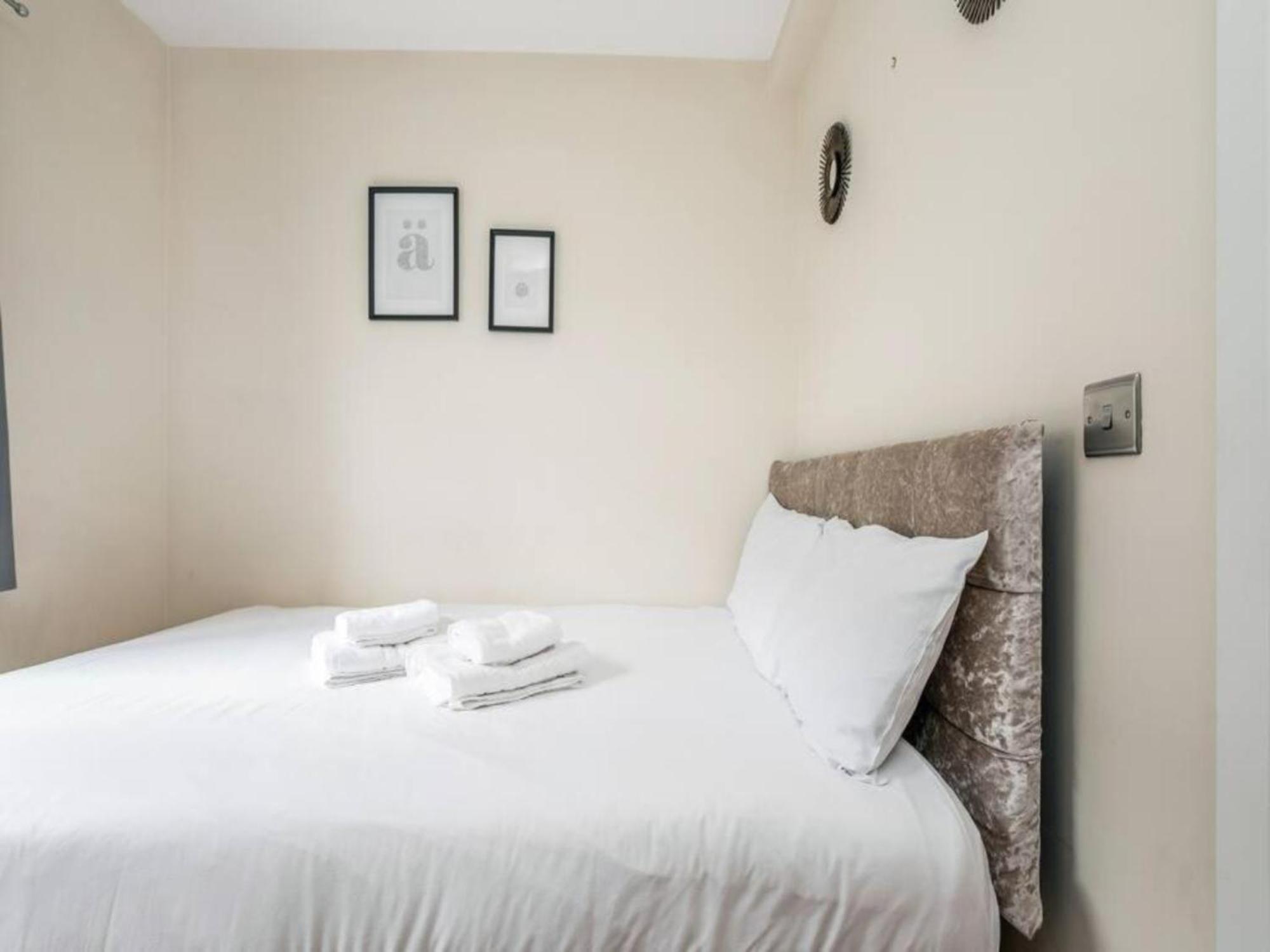 Pass The Keys Ealing Queen Of The Suburbs 2Bd Apartment Londra Esterno foto